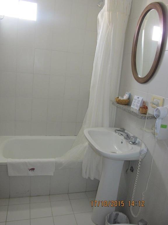 Las Bardas Hotel Puerto Madryn Szoba fotó