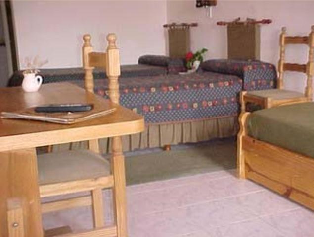 Las Bardas Hotel Puerto Madryn Szoba fotó