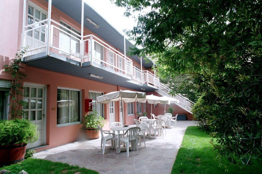 Las Bardas Hotel Puerto Madryn Kültér fotó